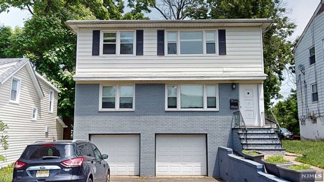 Rental Property at 121 3rd Street 2, South Orange Village, New Jersey - Bedrooms: 3 
Bathrooms: 2 
Rooms: 6  - $3,850 MO.