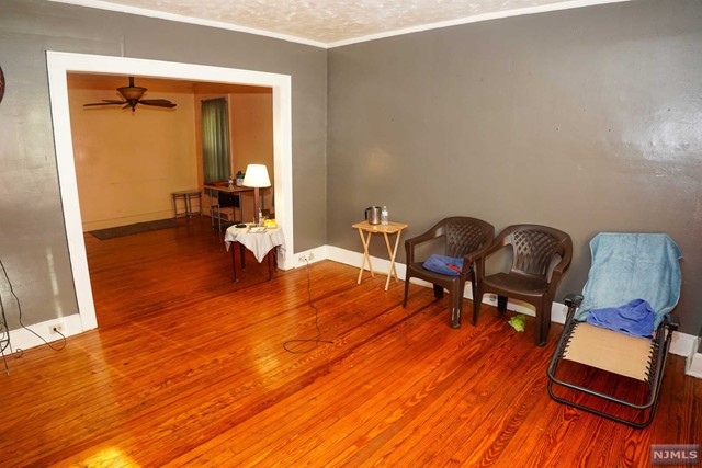 259 Aldine Street, Newark, New Jersey - 4 Bedrooms  
2 Bathrooms  
11 Rooms - 