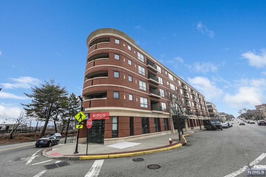 1 Orient Way 310, Rutherford, NJ 07070, MLS 24001348 Howard Hanna