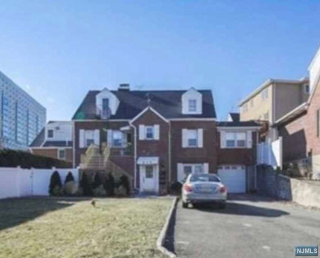 Property for Sale at 376 Lafayette Avenue, Cliffside Park, New Jersey - Bedrooms: 6 
Bathrooms: 4 
Rooms: 16  - $1,190,000