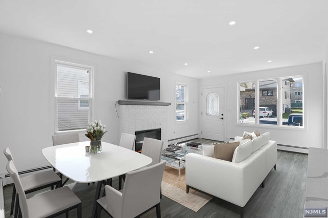 Rental Property at 503 Ridgefield Terrace 1, Ridgefield, New Jersey - Bedrooms: 3 
Bathrooms: 1 
Rooms: 6  - $2,900 MO.
