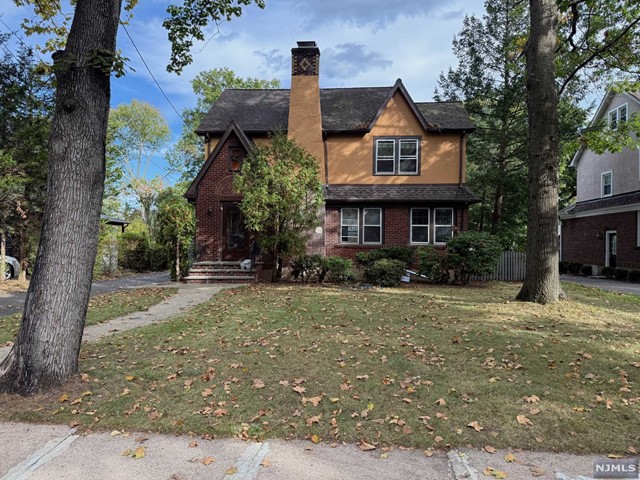 Photo 1 of 325 Bogert Avenue, Ridgewood, New Jersey, $5,600, Web #: 324033314