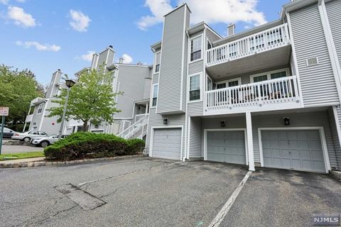 35 Markham Circle, Englewood, NJ 07631 - MLS#: 24027849