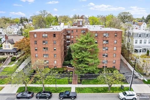 130 Orient Way Unit 5H, Rutherford, NJ 07070 - #: 24011581