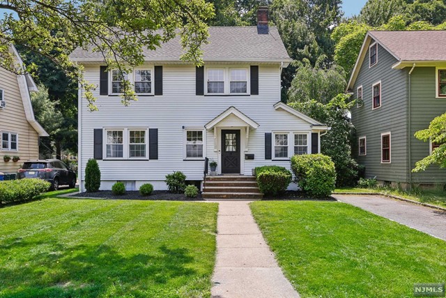 Photo 1 of 32 Bruce Road, Montclair, New Jersey, $749,000, Web #: 324017957
