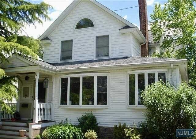 Rental Property at 30 George Street, Tenafly, New Jersey - Bedrooms: 4 
Bathrooms: 4 
Rooms: 11  - $6,200 MO.