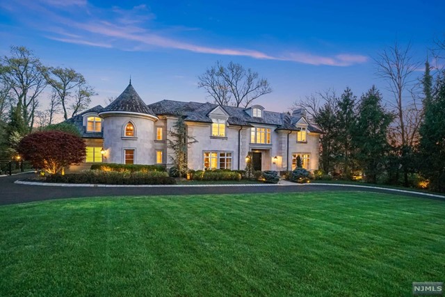 Property for Sale at 96 Buckingham Road, Tenafly, New Jersey - Bedrooms: 6 
Bathrooms: 7.5 
Rooms: 12  - $5,300,000