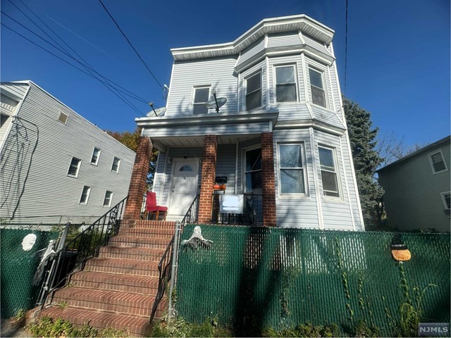 Property for Sale at 46 Montrose Terrace, Irvington, New Jersey - Bedrooms: 6 
Bathrooms: 2 
Rooms: 11  - $499,000