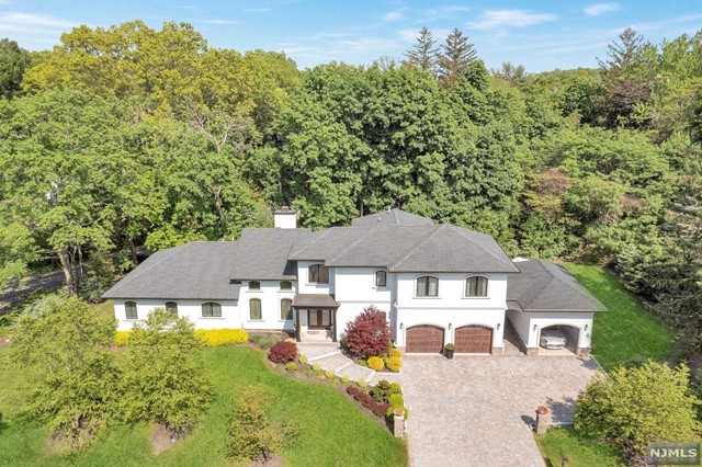 Property for Sale at 7 Birchwood Drive, Woodcliff Lake, New Jersey - Bedrooms: 4 
Bathrooms: 4 
Rooms: 9  - $1,997,000