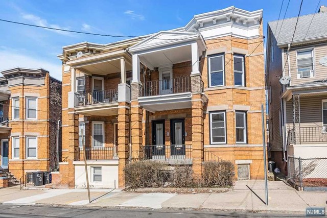 Property for Sale at 308 Claremont Avenue, Jersey City, New Jersey - Bedrooms: 7 
Bathrooms: 3.5 
Rooms: 11  - $849,000