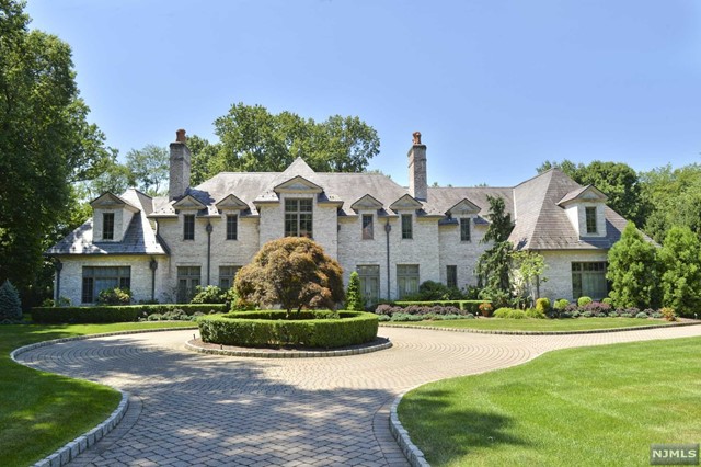 10 Alford Drive, Saddle River, New Jersey - 7 Bedrooms  10 Bathrooms  15 Rooms - 