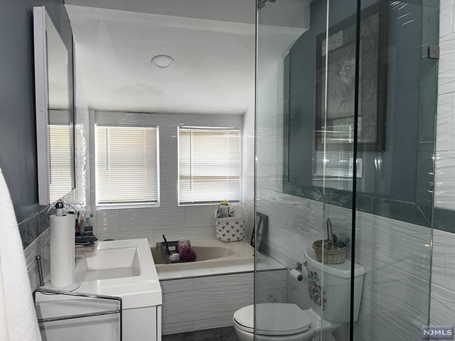 Property for Sale at 299 Glenwood Avenue, East Orange, New Jersey - Bedrooms: 4 
Bathrooms: 4 
Rooms: 8  - $561,000