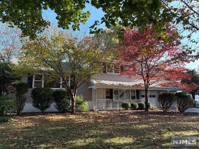 Photo 1 of 480 Kossuth Street, Paramus, New Jersey, $4,400, Web #: 324034796