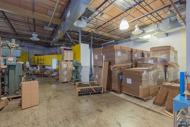 Mahwah, New Jersey 07430, United States, ,Commercial,Active,72101