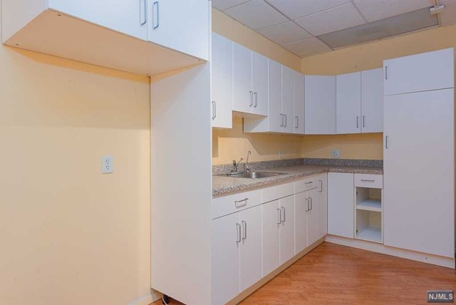 Mahwah, New Jersey 07430, United States, ,Commercial,Active,72101