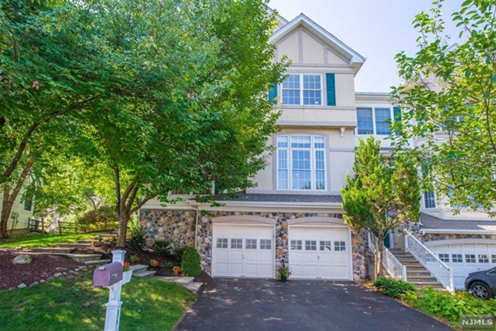 35 Winding Ridge, Oakland, NJ 07436, MLS #24007439 - Howard Hanna