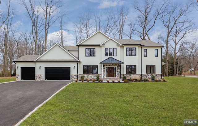 Property for Sale at 69 Grandview Avenue, Upper Saddle River, New Jersey - Bedrooms: 5 
Bathrooms: 6 
Rooms: 17  - $2,499,999