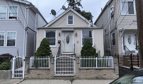 105 10th Street, Passaic, NJ 07055 - MLS#: 24027029