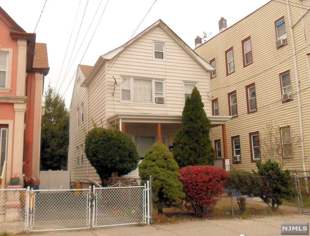 Property for Sale at 52 Van Winkle Avenue, Passaic, New Jersey - Bedrooms: 6 
Bathrooms: 2 
Rooms: 8  - $569,000