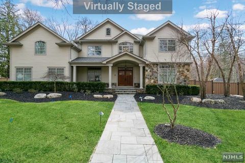 35 Forest Avenue, Old Tappan, NJ 07675 - #: 24009304