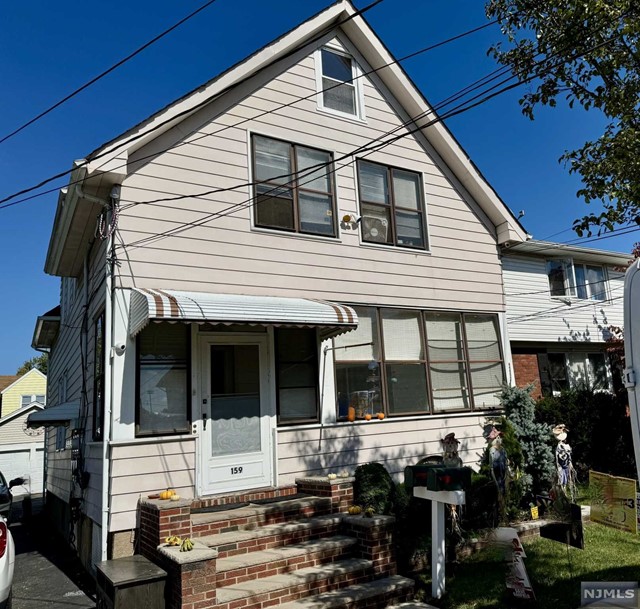 Rental Property at 159 Market Street 1, Garfield, New Jersey - Bedrooms: 2 
Bathrooms: 1 
Rooms: 4  - $2,400 MO.