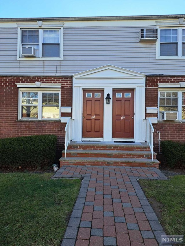 103 Hastings Avenue, Rutherford, New Jersey - 1 Bedrooms  1 Bathrooms  3 Rooms - 