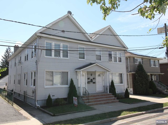 Rental Property at 222 Irving Place 2, Lyndhurst, New Jersey - Bedrooms: 4 
Bathrooms: 1 
Rooms: 6  - $2,800 MO.