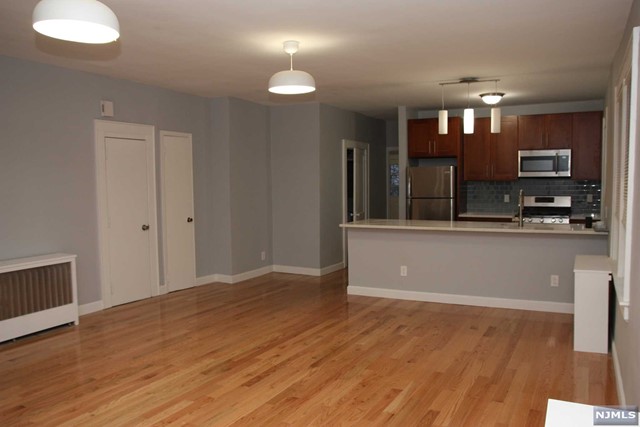 Rental Property at 222 Irving Place 2, Lyndhurst, New Jersey - Bedrooms: 4 
Bathrooms: 1 
Rooms: 6  - $2,800 MO.