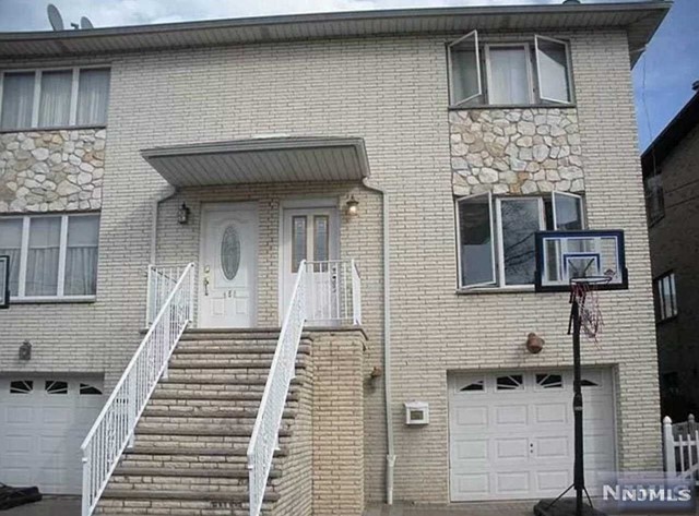 Rental Property at 456 9th Street, Fairview, New Jersey - Bedrooms: 3 
Bathrooms: 3 
Rooms: 6  - $4,000 MO.