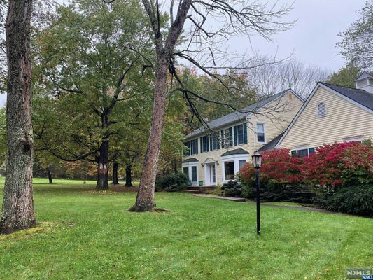 112 TIMBER LN, NEWFOUNDLAND, NJ 07435 - Image 01825bb619244a466f8752f3796c01ac/3024423581