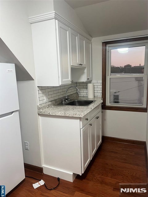 Photo for 118 Wood Street 3