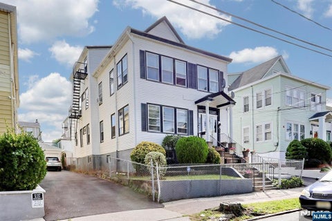Photo for 459-463 28th Street