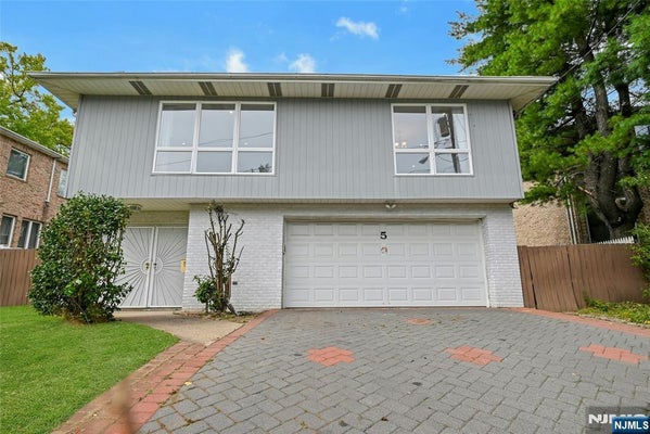 5 8TH ST, ENGLEWOOD CLIFFS, NJ 07632 - Image 0455eafd40fdb9b3bd7d6bef532ed983/4003299747