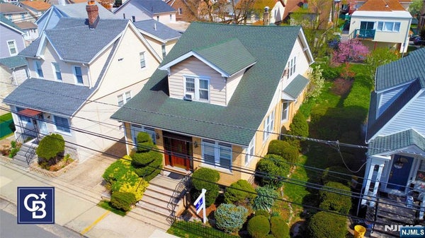 88 SHALER AVE, FAIRVIEW, NJ 07022 - Image 063cbe4181c29420ffacdbc8fa3f558d/1071127520