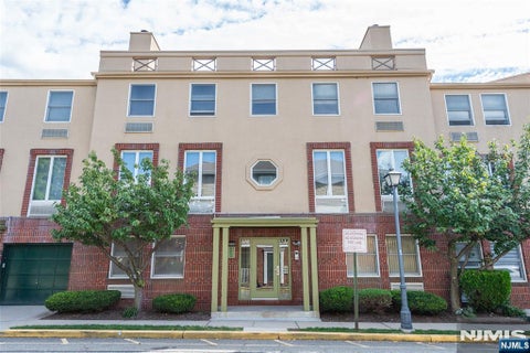 Photo for 50 Pine Street