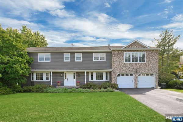 10 CAMBRAY RD, MONTVILLE, NJ 07045 - Image 0c2e969ff032f6b0b5cdb774f495e7a1/3156836355