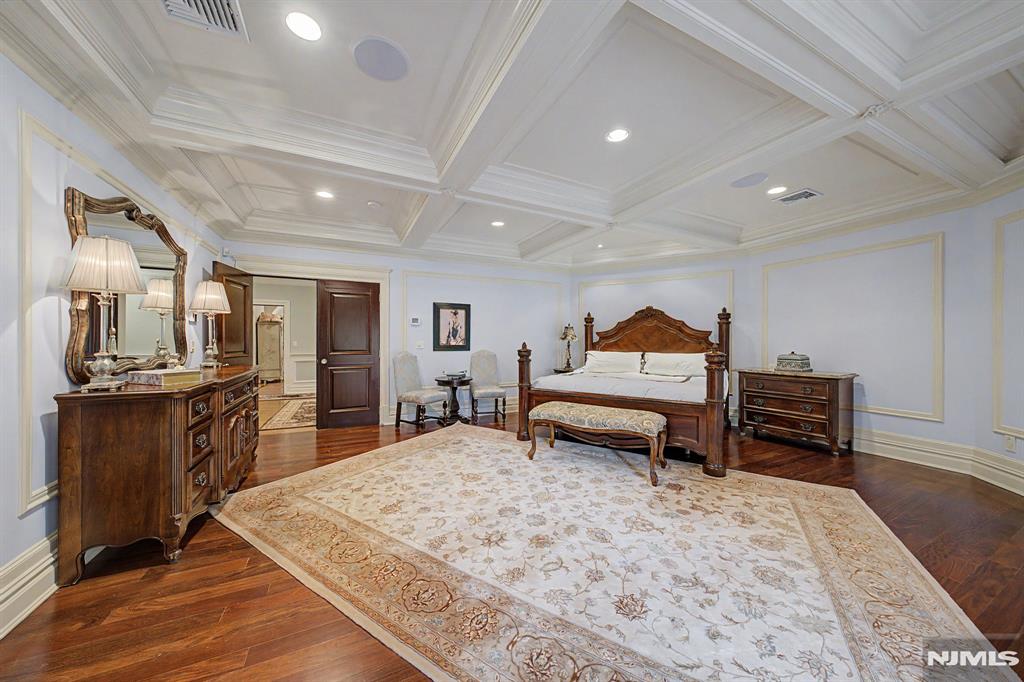 30 Fred St, Old Tappan, NJ, 07675, USA, 6 Bedrooms Bedrooms, ,6 BathroomsBathrooms,Residential,Active,30 Fred St,26011092