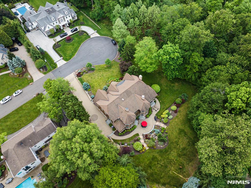 30 Fred St, Old Tappan, NJ, 07675, USA, 6 Bedrooms Bedrooms, ,6 BathroomsBathrooms,Residential,Active,30 Fred St,26011092