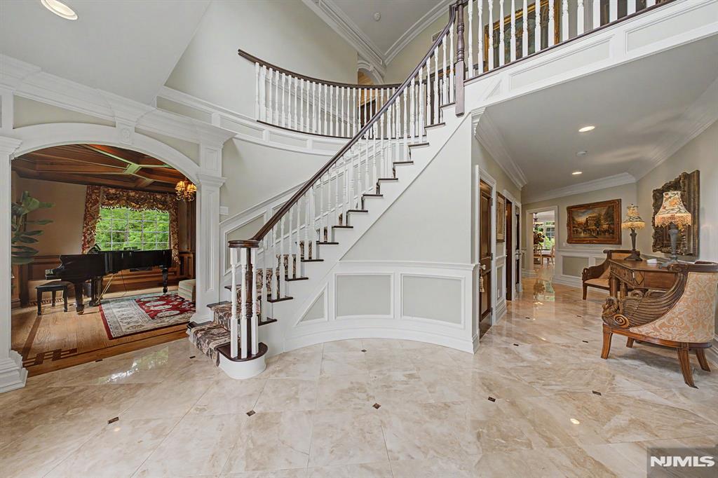 30 Fred St, Old Tappan, NJ, 07675, USA, 6 Bedrooms Bedrooms, ,6 BathroomsBathrooms,Residential,Active,30 Fred St,26011092