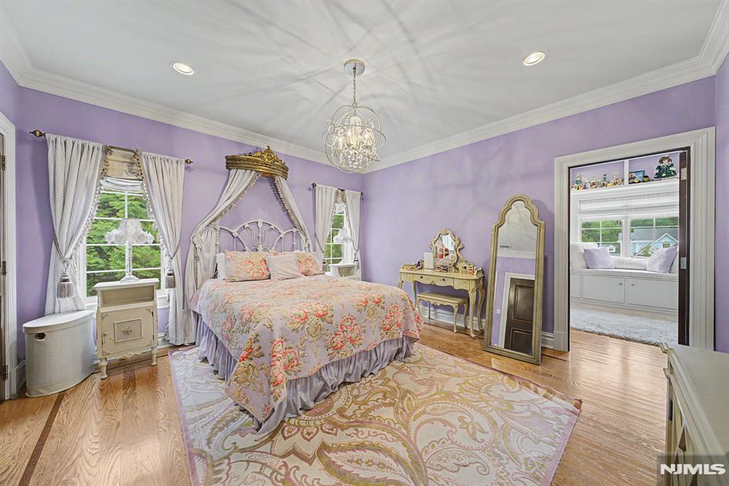 30 Fred St, Old Tappan, NJ, 07675, USA, 6 Bedrooms Bedrooms, ,6 BathroomsBathrooms,Residential,Active,30 Fred St,26011092