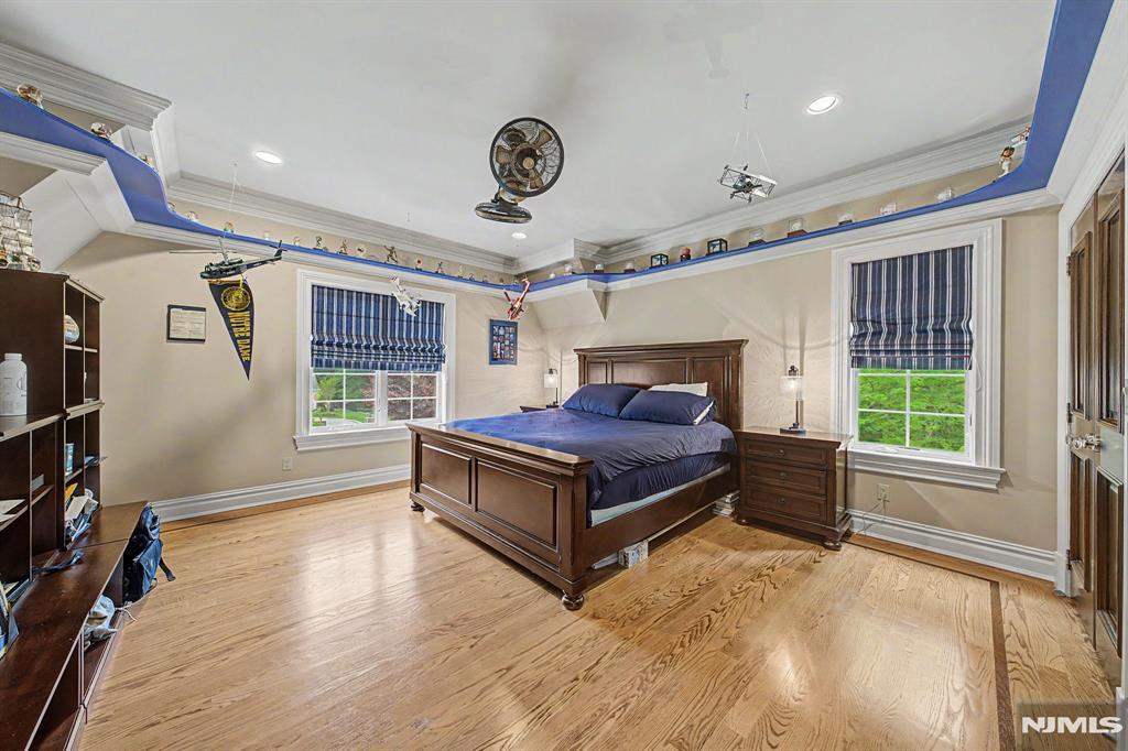 30 Fred St, Old Tappan, NJ, 07675, USA, 6 Bedrooms Bedrooms, ,6 BathroomsBathrooms,Residential,Active,30 Fred St,26011092