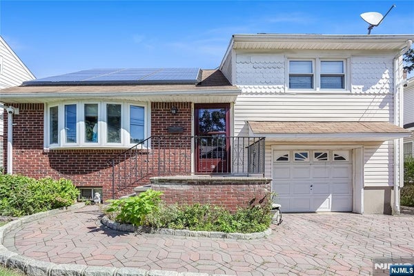 131 LAKE ST, ENGLEWOOD, NJ 07631 - Image 125bd5b6a7e2e2d89d463cbdc3363bfc/3937031989