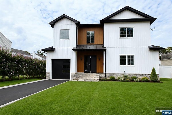 9-02 3RD ST, FAIR LAWN, NJ 07410 - Image 14d9c86b9e1fd39493a1f1fb53ec32c0/971798366