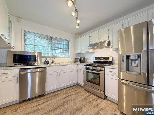 3 JUNIPER CT APT 128, CLIFTON, NJ 07014 - Image 1548d8310da4e7f9a8fdc976e3d43cc3/1099046026