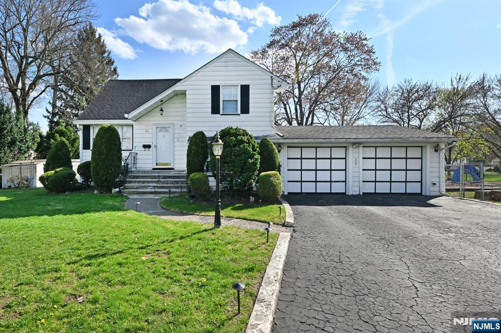82 Arnot Place