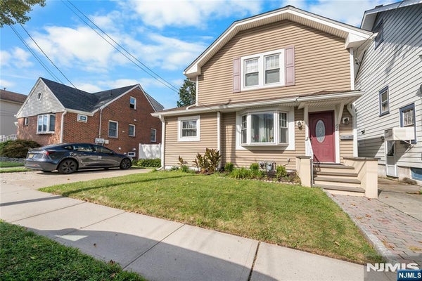 42 ARLINGTON BLVD, NORTH ARLINGTON, NJ 07031 - Image 177f8d4fc522a08e40ab8f3a73f95d5f/335718748
