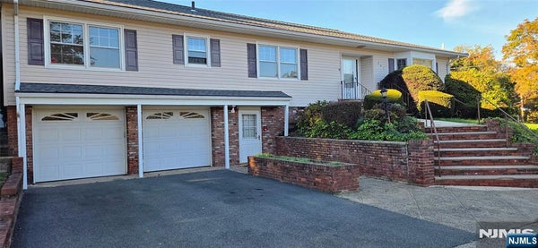 245 HILLSIDE AVE, NUTLEY, NJ 07110 - Image 196ed593b365c0a739f6c8c87ff9892c/2425589086
