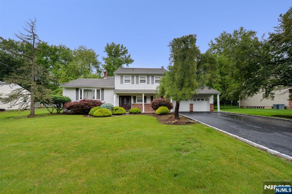 153 Sibbald Drive