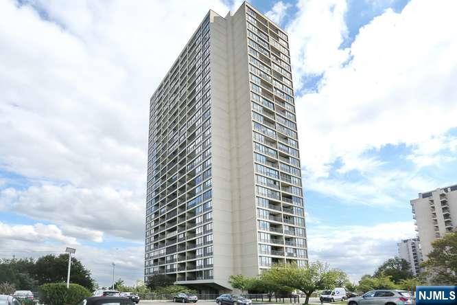 6 Horizon Road 604