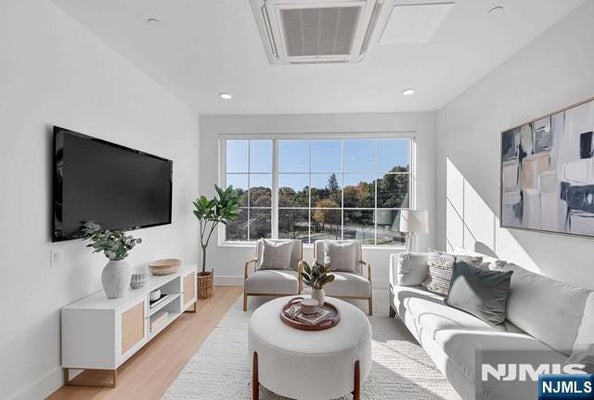 35 JEFFERSON AVE APT 308, WESTWOOD, NJ 07675 - Image 1ef90ed7b05331f6bc02b0c7eaed01a4/1955995692